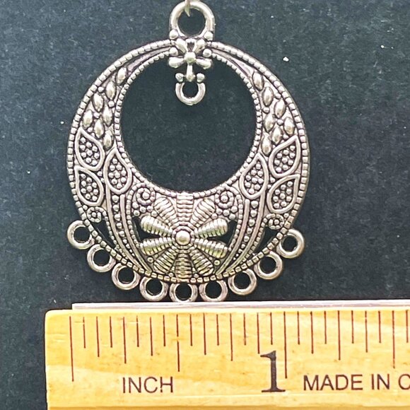 Silver Tone Bohemian Filigree Dangle Earrings Folk Art Style Women's Fashion - Picture 4 of 9